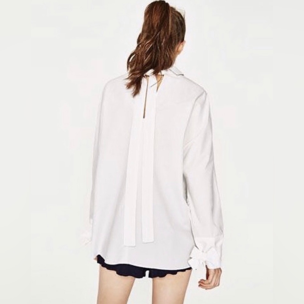 🎉 CLEARANCE 🎉 Zara button up top